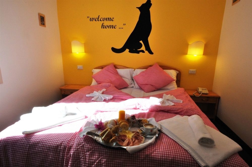 Hotel Saisera วาลบรูนา ภายนอก รูปภาพ